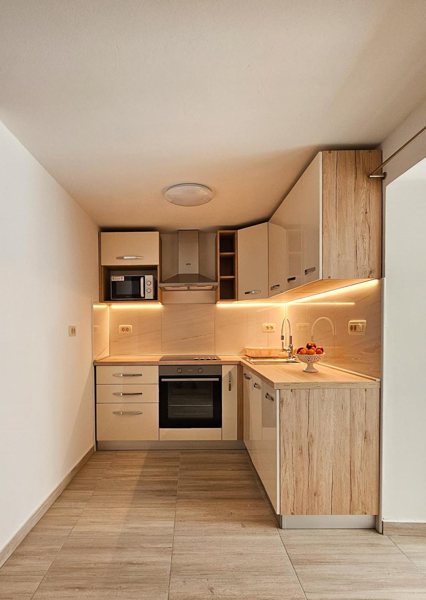 Apartman Petra Vrh  외부 사진