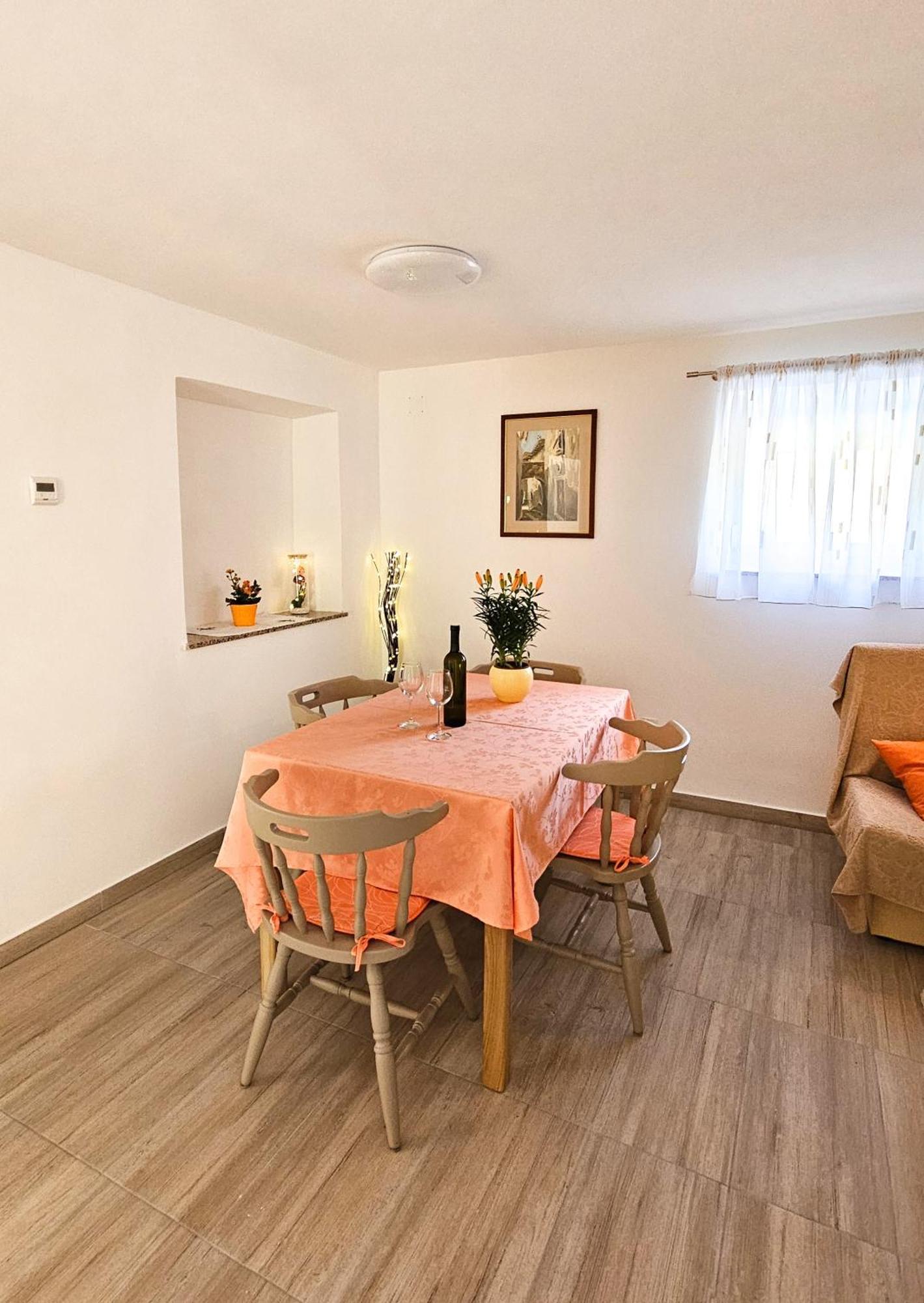 Apartman Petra Vrh  외부 사진